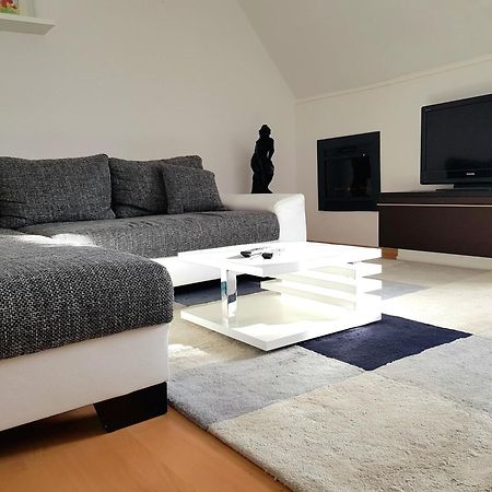 Apartment Am Suedpark Erfurt - Inkl Garten Mit Sitzlounge - Zentrumsnah Eksteriør bilde