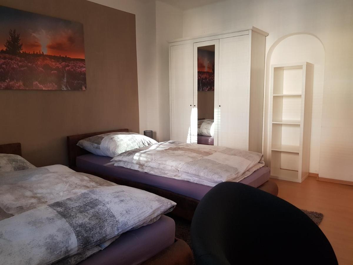 Apartment Am Suedpark Erfurt - Inkl Garten Mit Sitzlounge - Zentrumsnah Eksteriør bilde