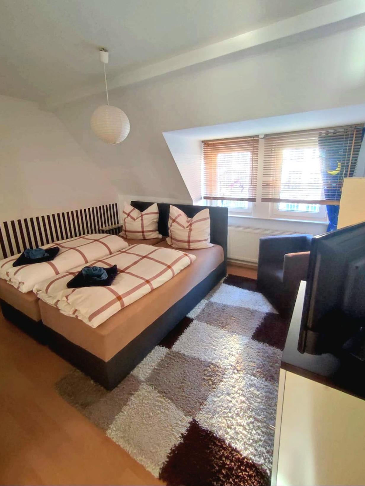 Apartment Am Suedpark Erfurt - Inkl Garten Mit Sitzlounge - Zentrumsnah Eksteriør bilde